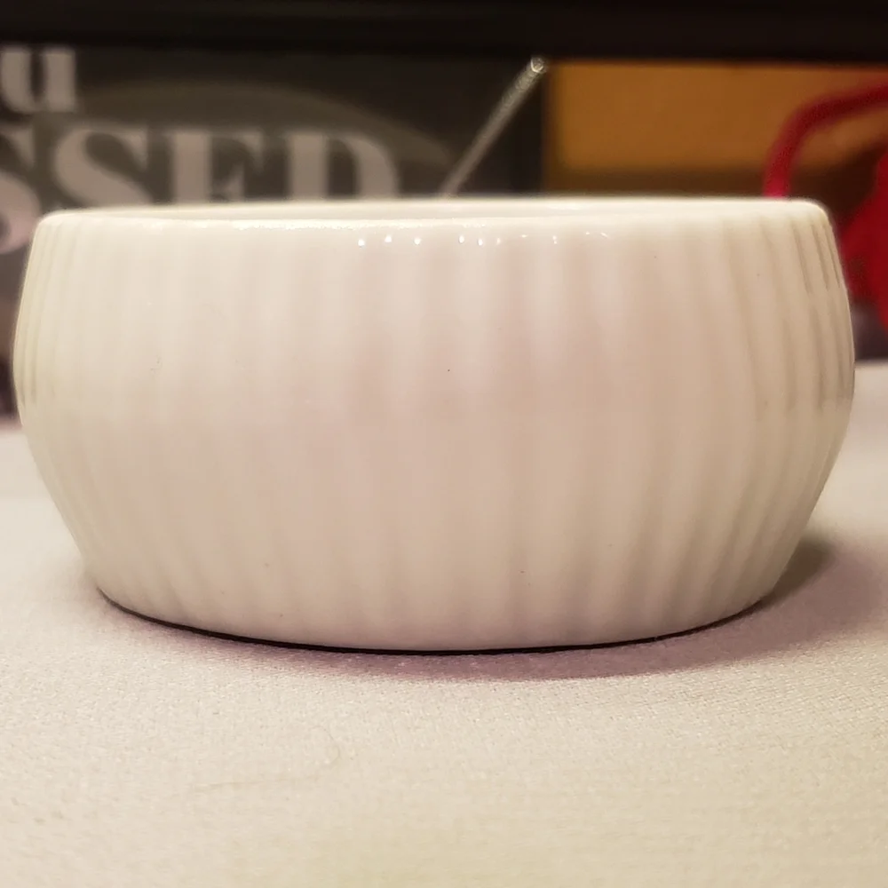 Vintage excellent see